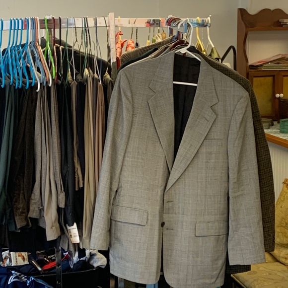 Sully's Second Chance more than just resale - Picture 4 of 8